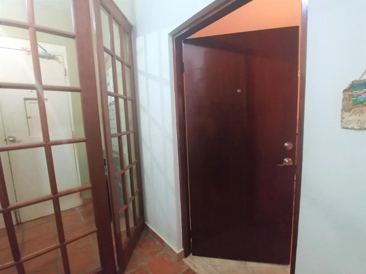 Garden First Floor Apartment San Juan 0*,